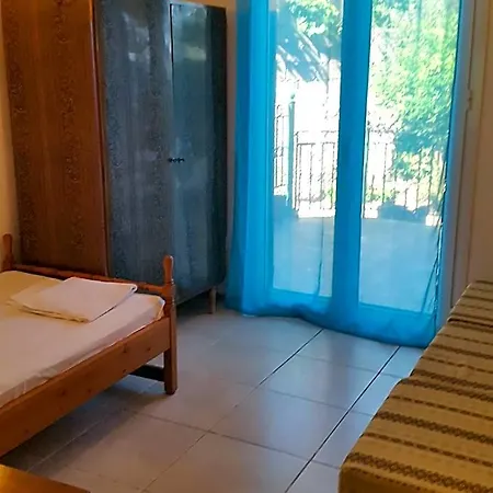 Ξενοδοχείο Faliraki Σιναράδες